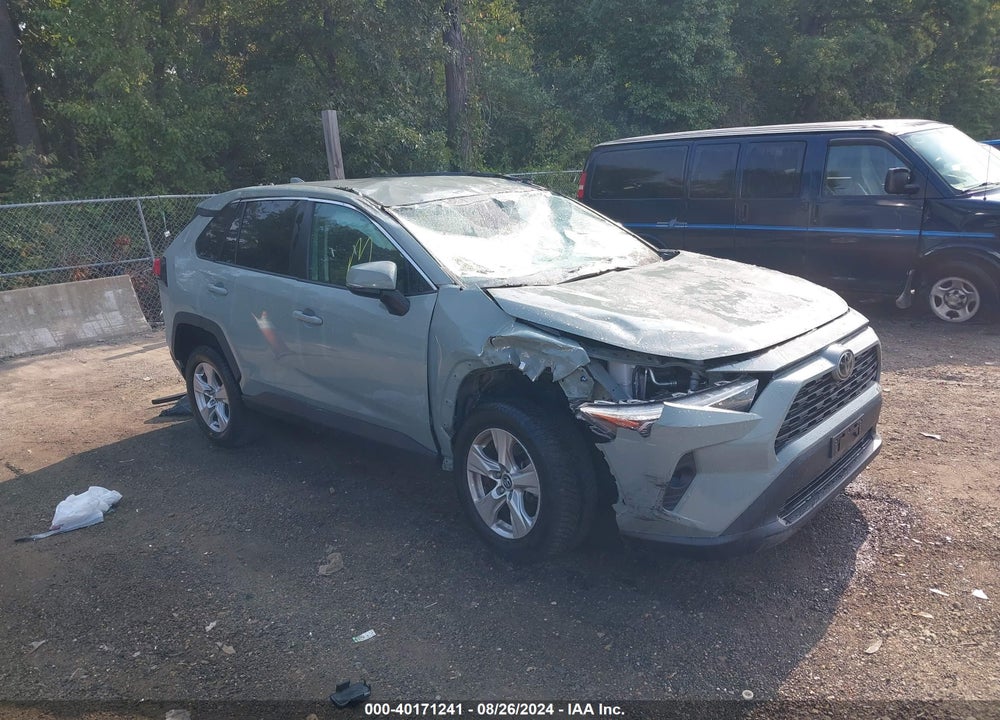 2020 TOYOTA RAV4 XLE VIN: 2T3W1RFV0LW059662
