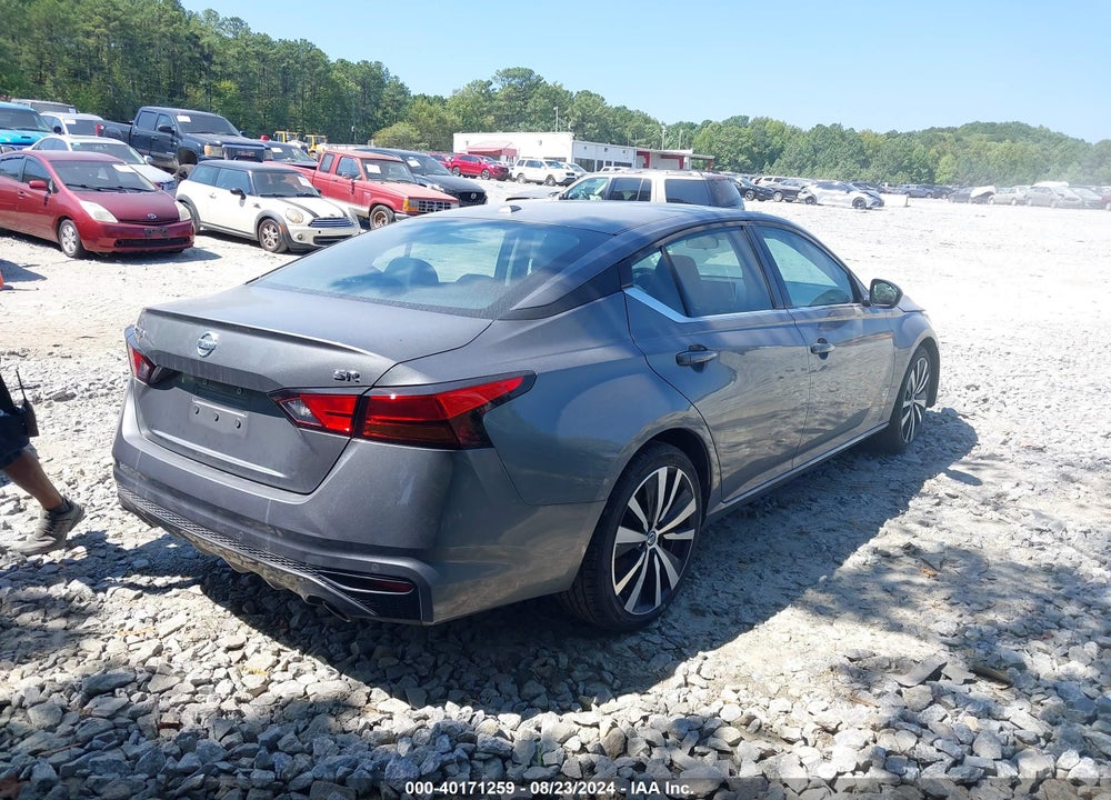 2021 NISSAN ALTIMA SR FWD VIN: 1N4BL4CV2MN305853