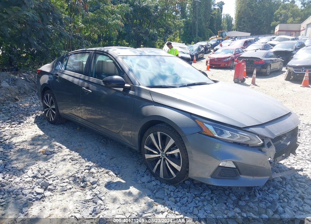 2021 NISSAN ALTIMA SR FWD VIN: 1N4BL4CV2MN305853
