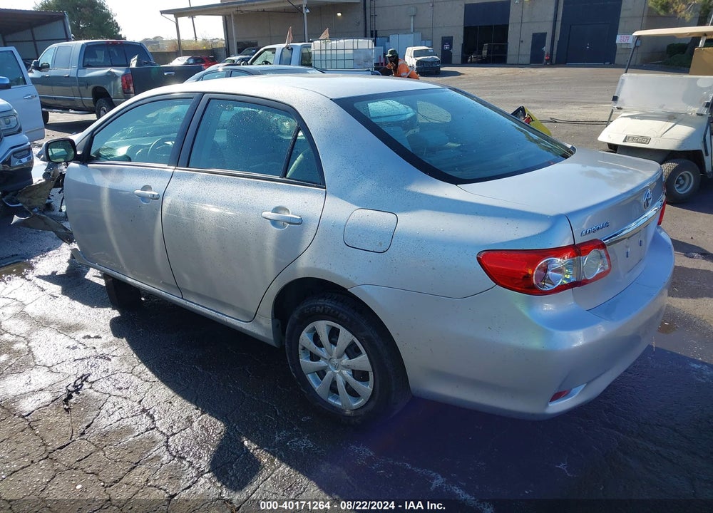2011 TOYOTA COROLLA VIN: 2T1BU4EE0BC642820