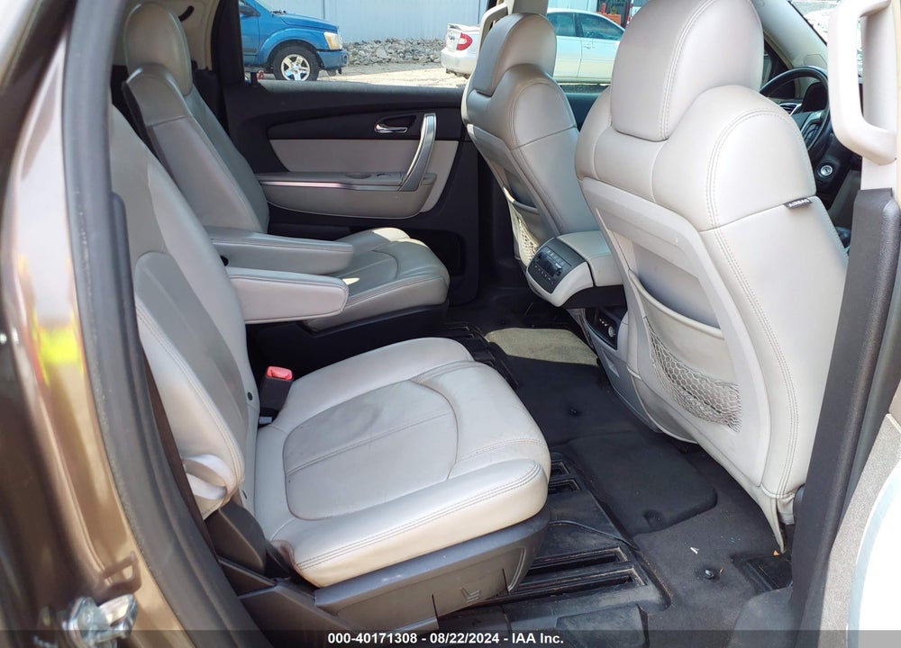 2007 GMC ACADIA VIN: 1GKER33777J143848