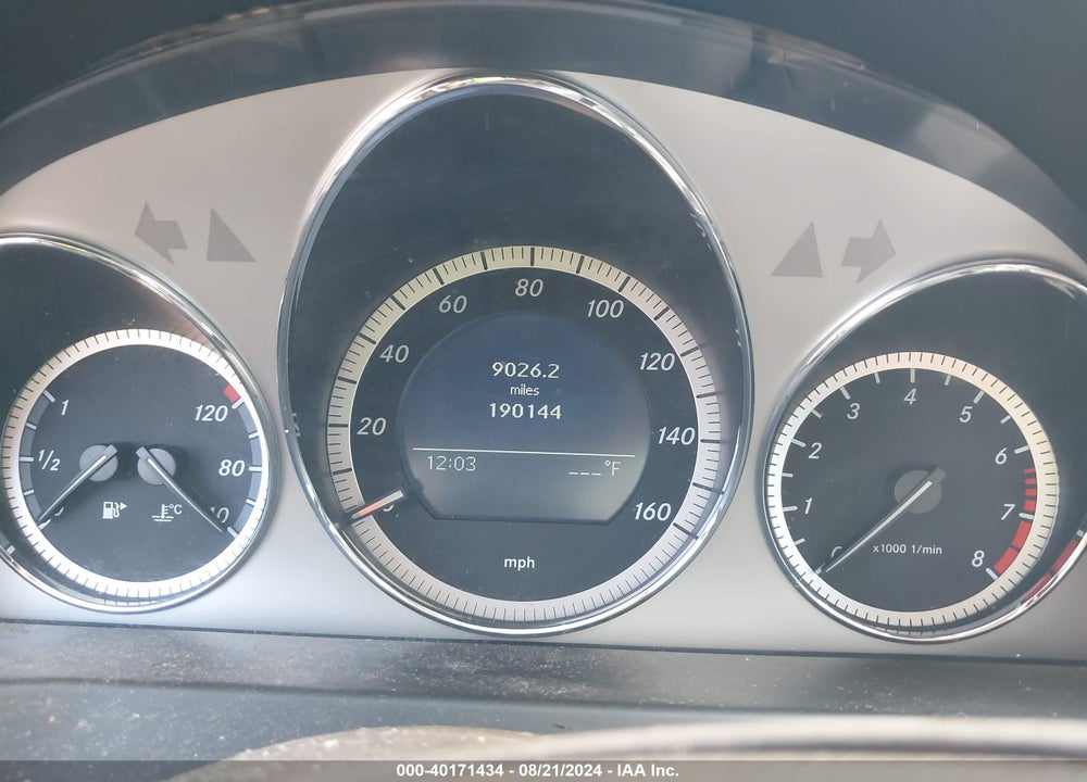 2009 MERCEDES-BENZ C 300 LUXURY/SPORT VIN: WDDGF54X99F234056