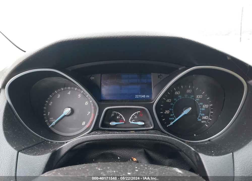 2014 FORD FOCUS VIN: 1FADP3F24EL163141