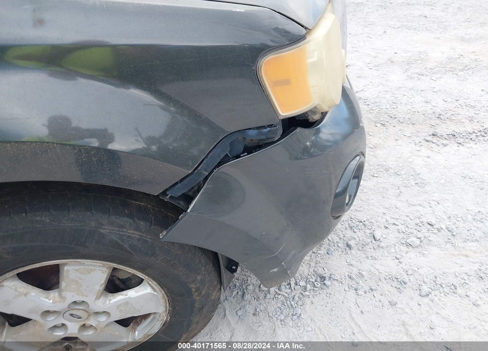 2008 FORD ESCAPE VIN: 1FMCU03ZX8KE74402