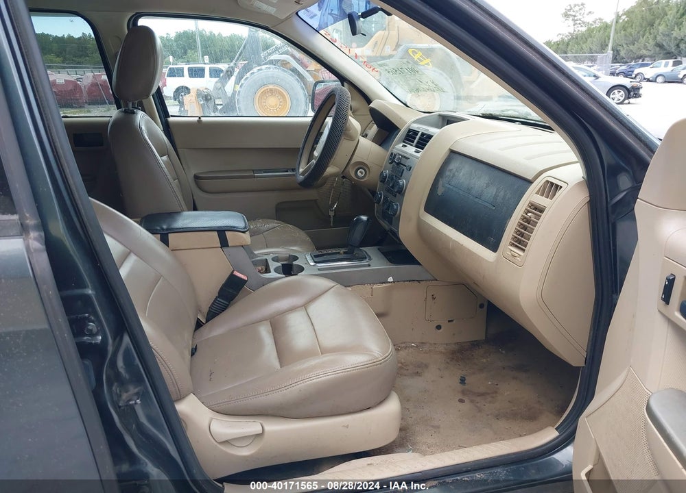 2008 FORD ESCAPE VIN: 1FMCU03ZX8KE74402