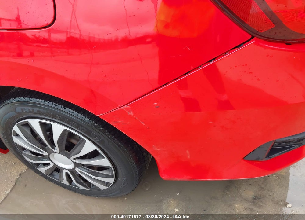 2017 HONDA CIVIC LX VIN: 2HGFC2F51HH535220
