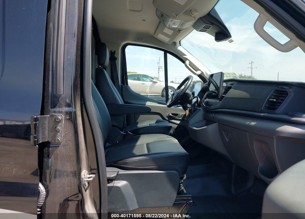 2022 FORD TRANSIT-250 VIN: 1FTBR1Y81NKA82203