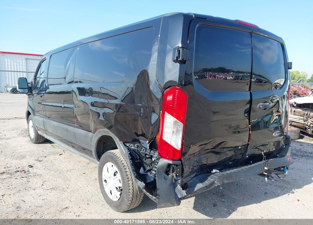 2022 FORD TRANSIT-250 VIN: 1FTBR1Y81NKA82203