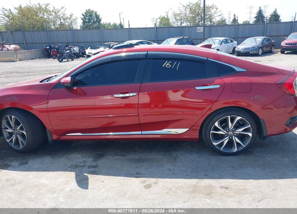 2019 HONDA CIVIC TOURING VIN: 19XFC1F92KE000833