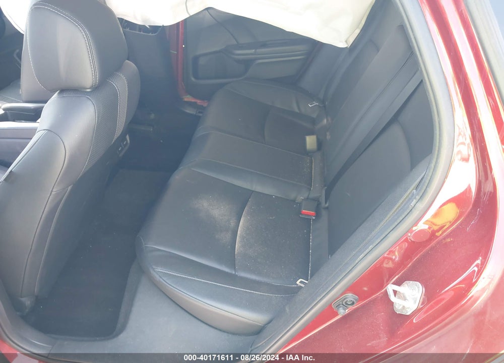 2019 HONDA CIVIC TOURING VIN: 19XFC1F92KE000833