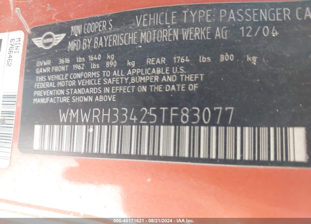 2005 MINI COOPER S VIN: WMWRH33425TF83077