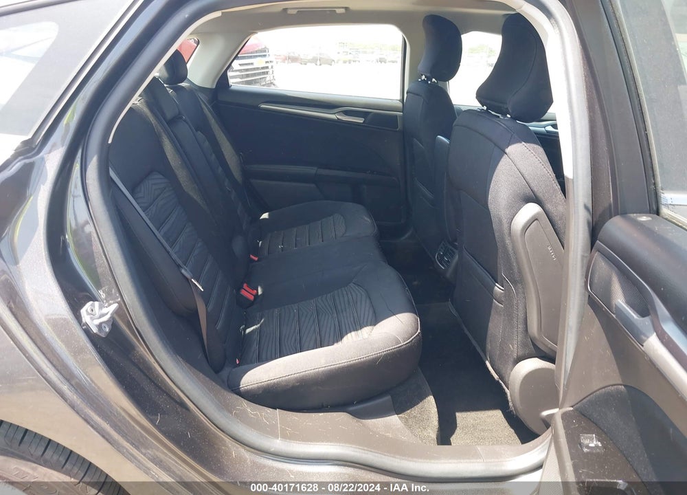 2016 FORD FUSION SE VIN: 3FA6P0H71GR325165