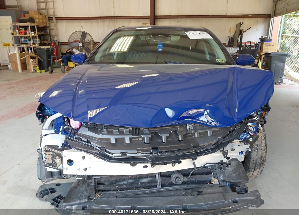 2025 TOYOTA CAMRY LE VIN: 4T1DBADK1SU001338