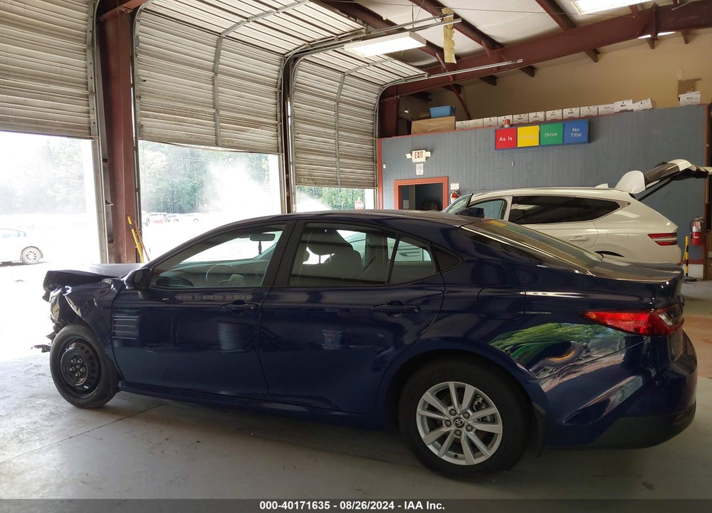 2025 TOYOTA CAMRY LE VIN: 4T1DBADK1SU001338