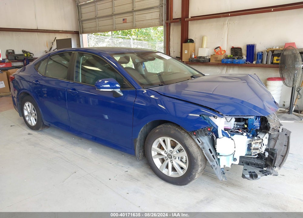 2025 TOYOTA CAMRY LE VIN: 4T1DBADK1SU001338