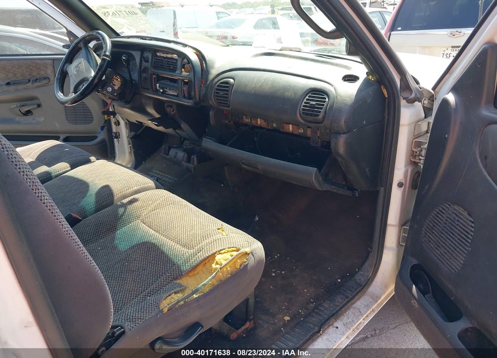 1998 DODGE RAM 1500 ST VIN: 1B7HC16Z6WS636568