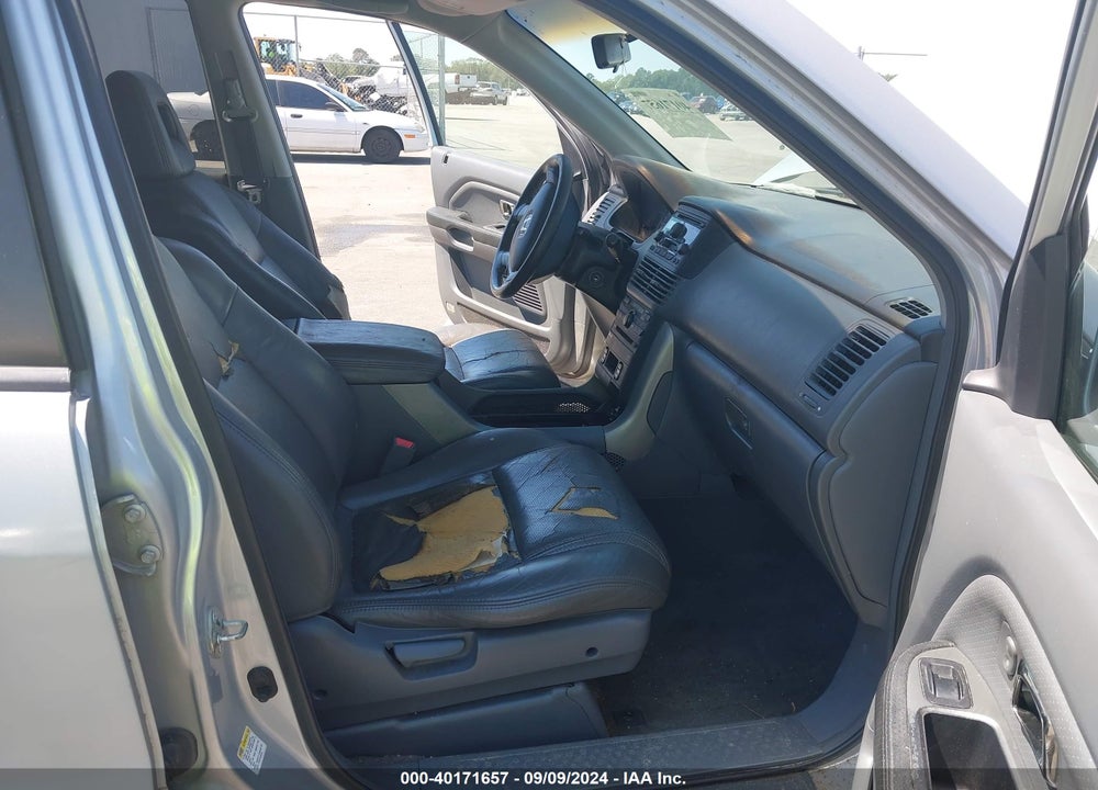2004 HONDA PILOT EX-L VIN: 2HKYF18604H547083