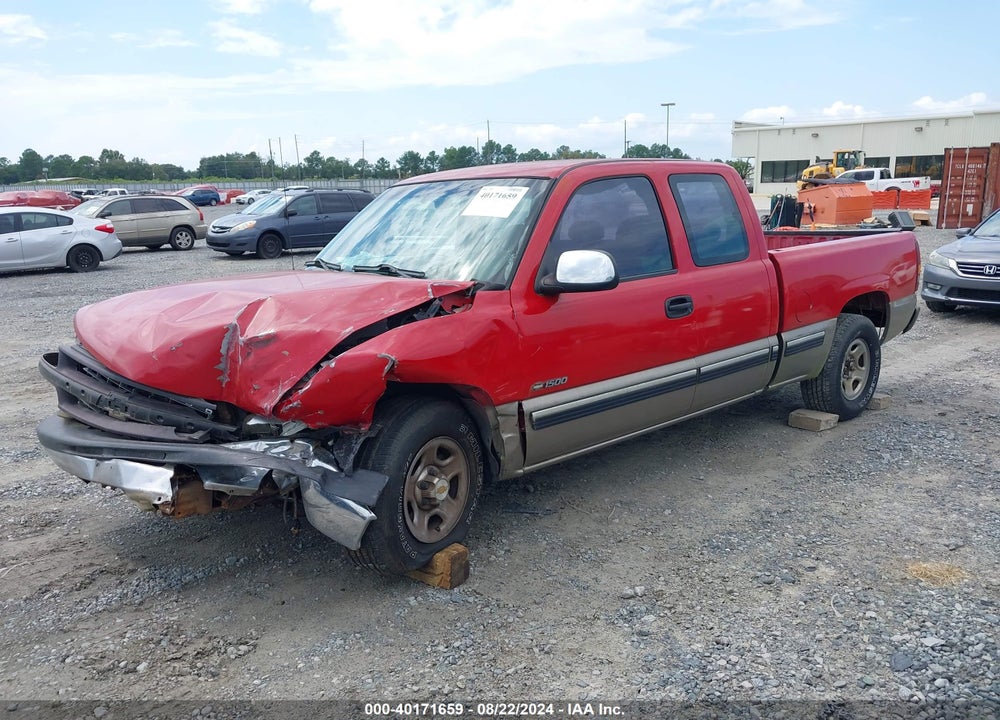 2002 CHEVROLET SILVERADO 1500 LS VIN: 2GCEC19T121145507