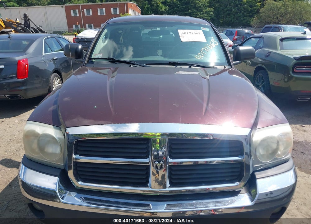 2005 DODGE DAKOTA SLT VIN: 1D7HW42N45S199248