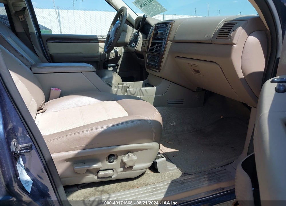 2005 FORD EXPLORER EDDIE BAUER VIN: 1FMDU74W65UA01422