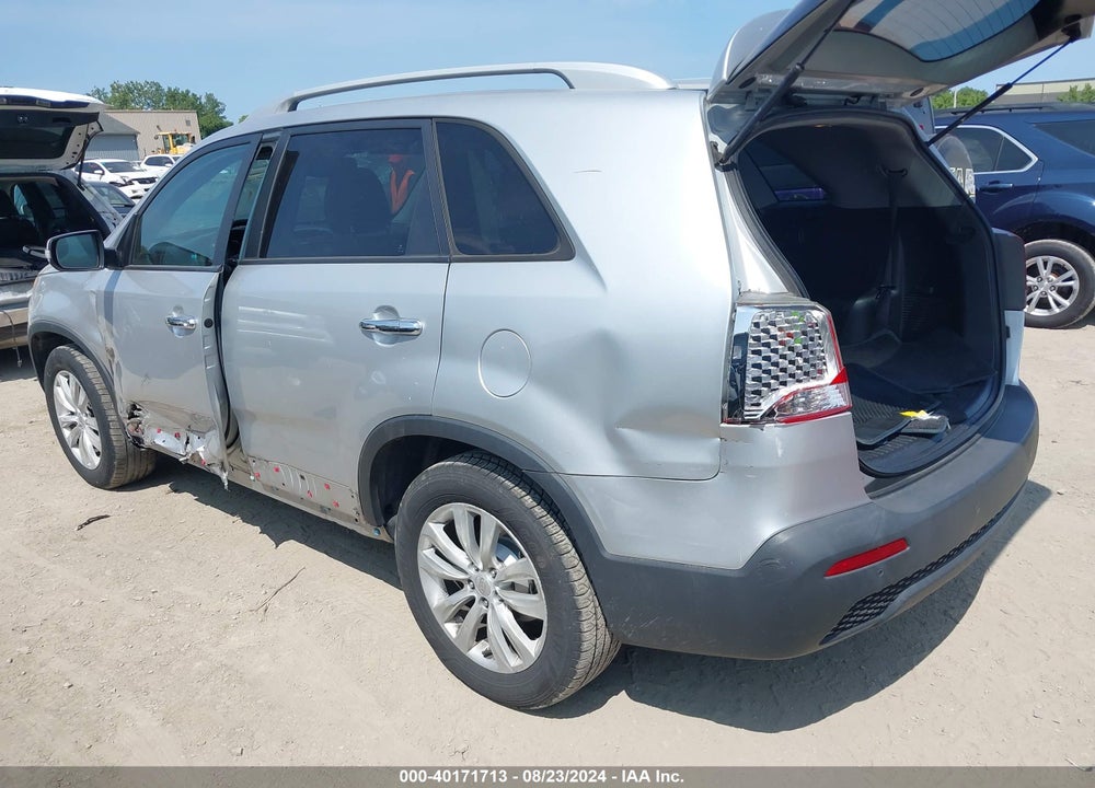 2011 KIA SORENTO EX V6 VIN: 5XYKUDA26BG060138