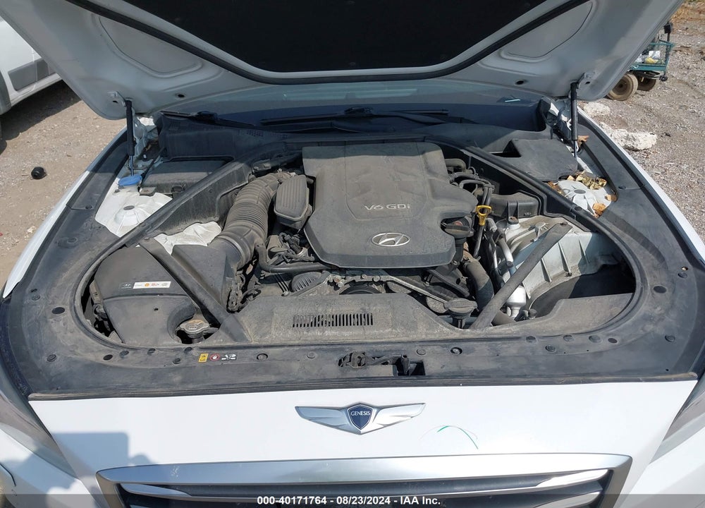 2016 HYUNDAI GENESIS 3.8 VIN: KMHGN4JE3GU122268