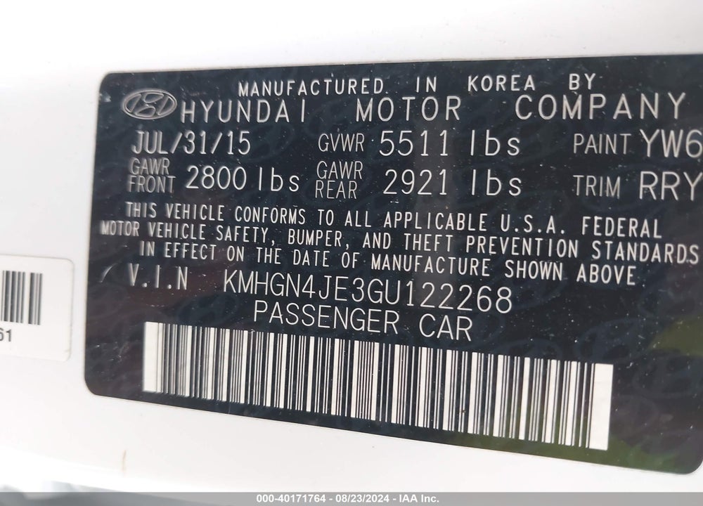 2016 HYUNDAI GENESIS 3.8 VIN: KMHGN4JE3GU122268