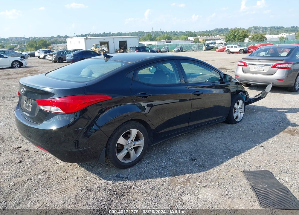 2013 HYUNDAI ELANTRA GLS VIN: 5NPDH4AE7DH277166