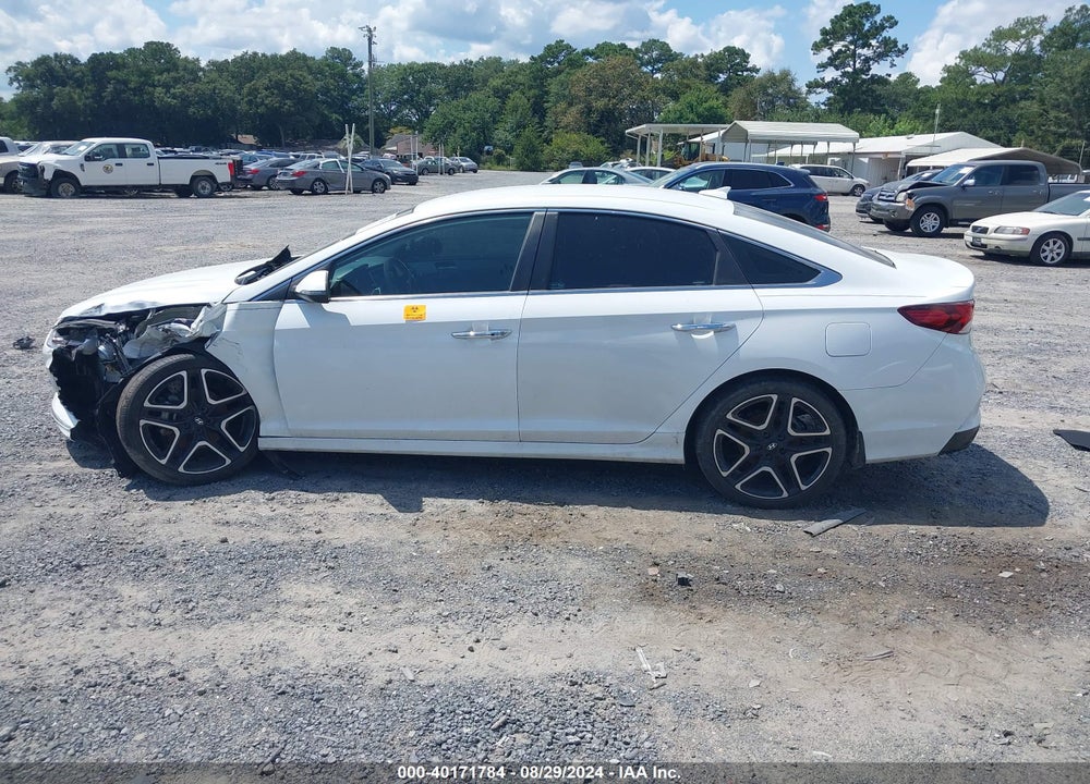 2018 HYUNDAI SONATA SEL VIN: 5NPE34AF8JH631865
