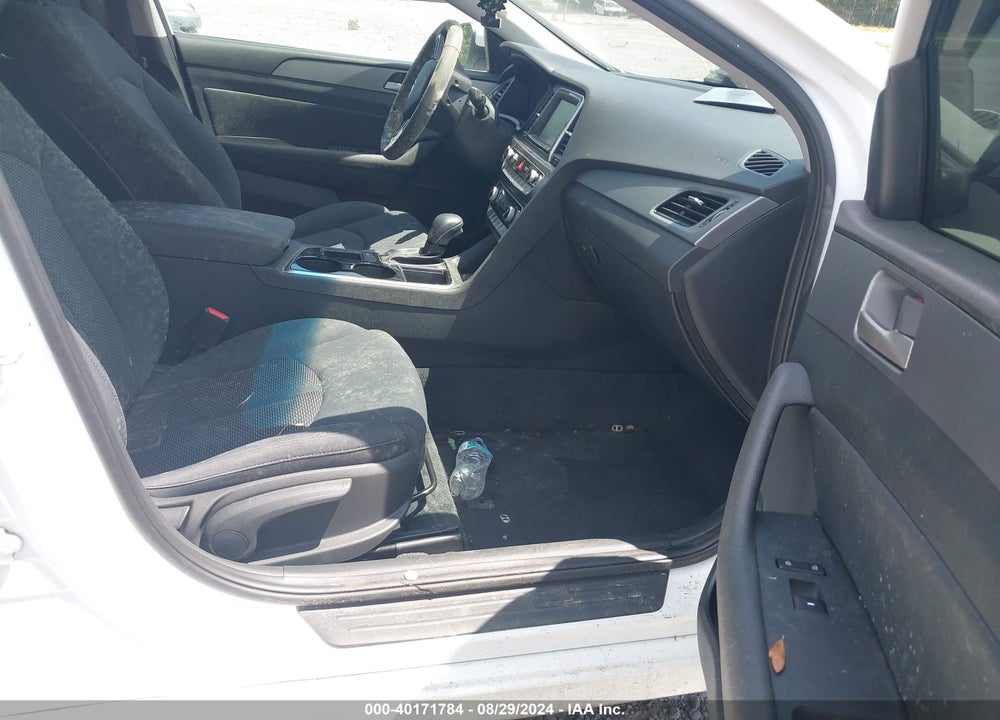 2018 HYUNDAI SONATA SEL VIN: 5NPE34AF8JH631865