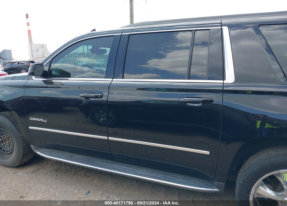 2015 GMC YUKON XL 1500 SLE VIN: 1GKS2GKC3FR734725