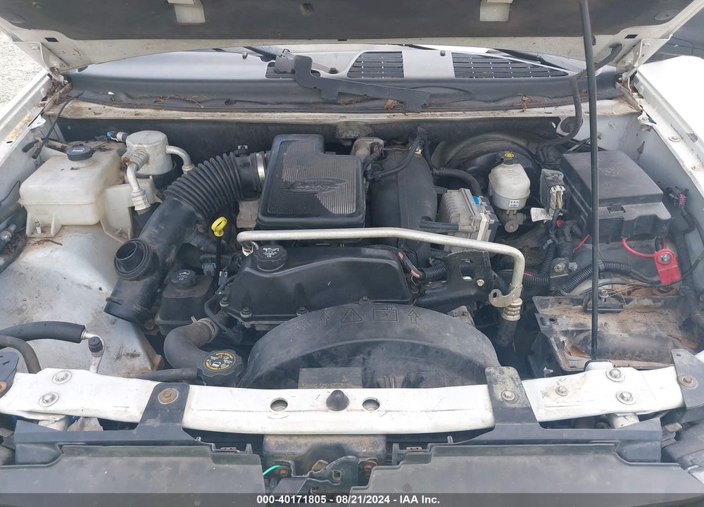 2005 CHEVROLET TRAILBLAZER LS VIN: 1GNDS13S252240135