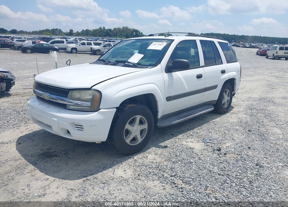 2005 CHEVROLET TRAILBLAZER LS VIN: 1GNDS13S252240135