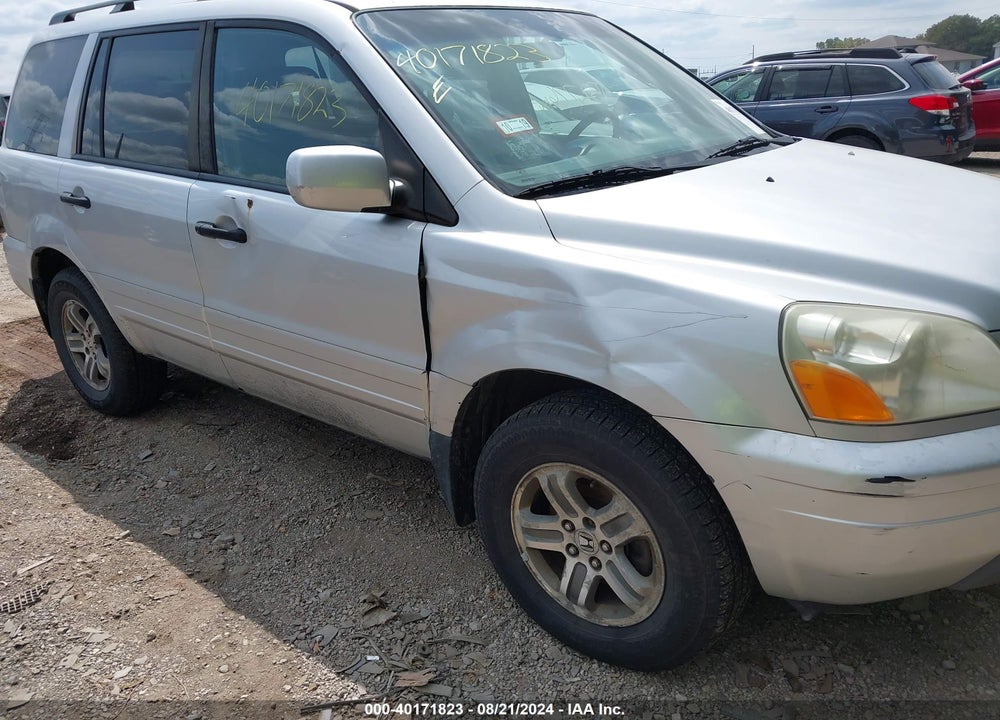 2005 HONDA PILOT EX-L VIN: 5FNYF18695B008252