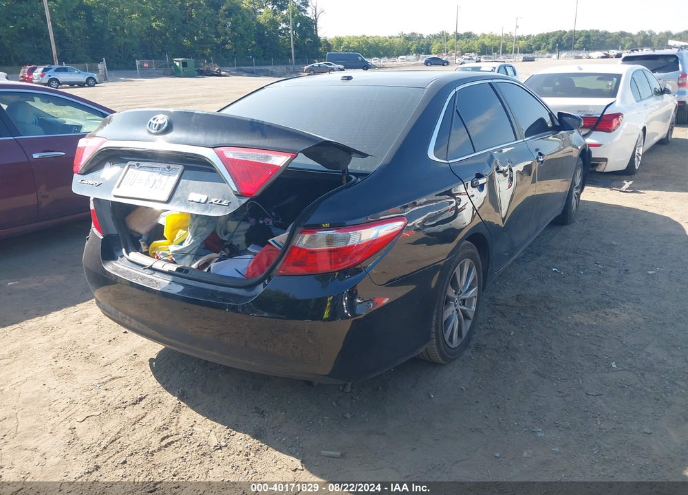 2015 TOYOTA CAMRY HYBRID XLE VIN: 4T1BD1FK1FU156329
