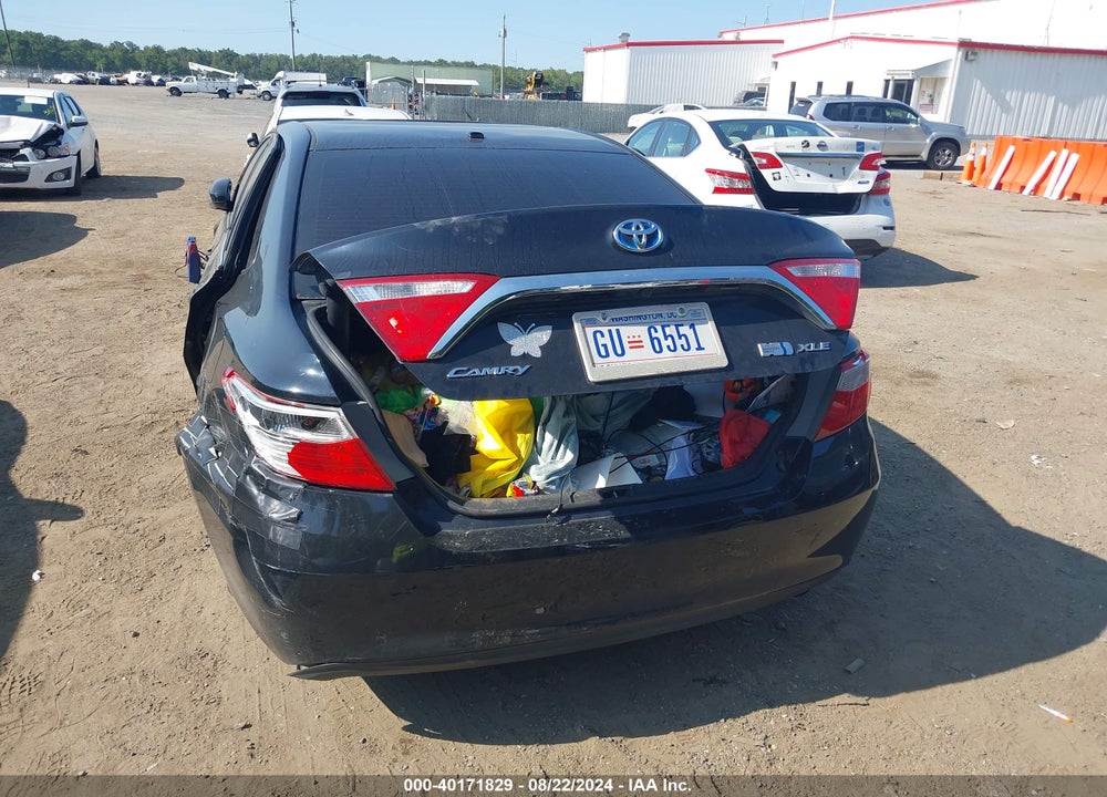 2015 TOYOTA CAMRY HYBRID XLE VIN: 4T1BD1FK1FU156329
