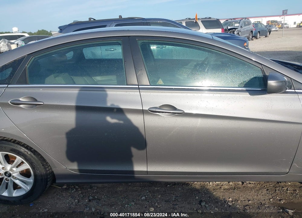 2013 HYUNDAI SONATA GLS VIN: 5NPEB4ACXDH578843