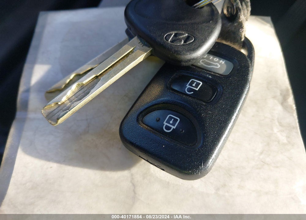 2013 HYUNDAI SONATA GLS VIN: 5NPEB4ACXDH578843