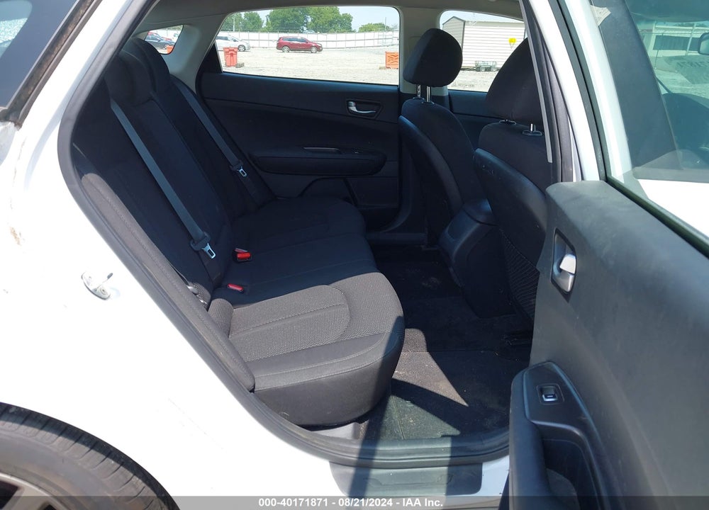 2020 KIA OPTIMA LX VIN: 5XXGT4L39LG421012