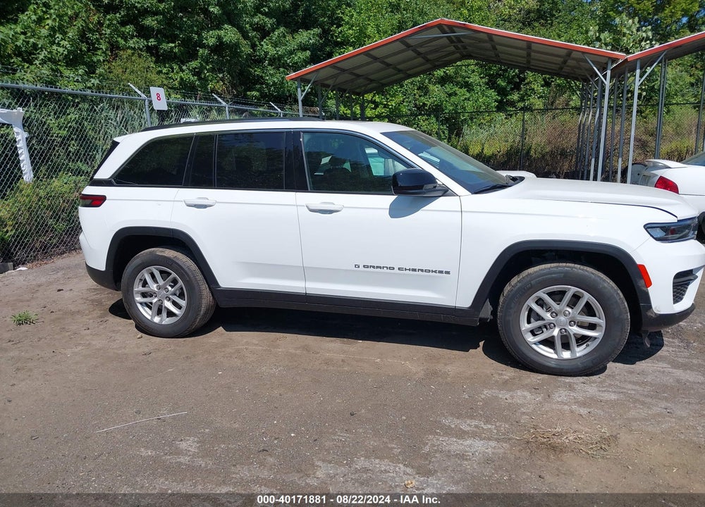 2024 JEEP GRAND CHEROKEE LAREDO X 4X4 VIN: 1C4RJHAG1RC706663