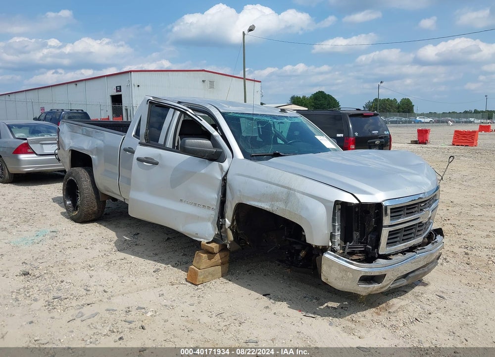 2014 CHEVROLET SILVERADO 1500 1LT VIN: 1GCRCRECXEZ177535