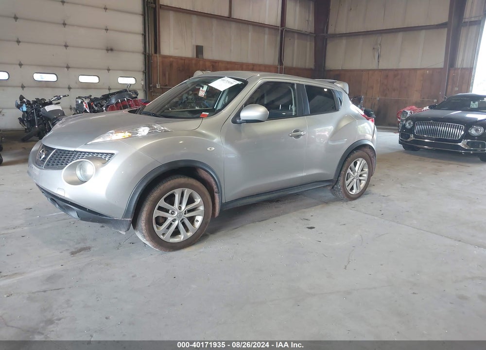 2011 NISSAN JUKE SV VIN: JN8AF5MV6BT010852