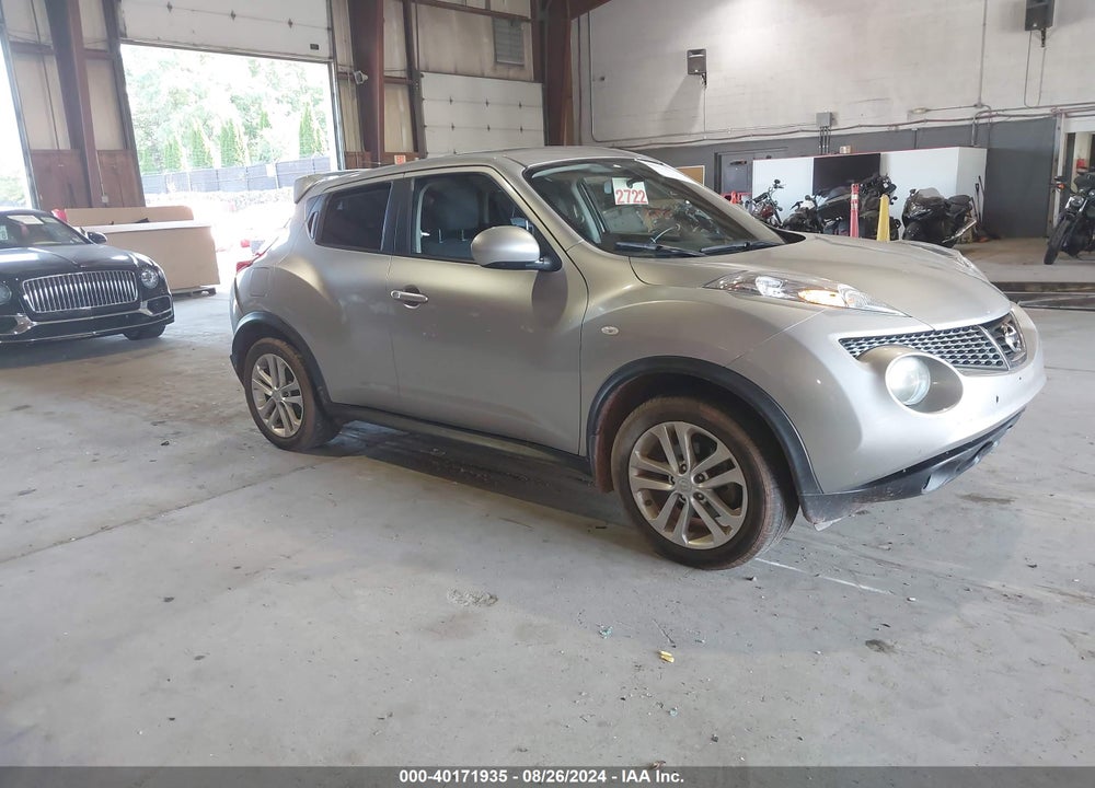 2011 NISSAN JUKE SV VIN: JN8AF5MV6BT010852