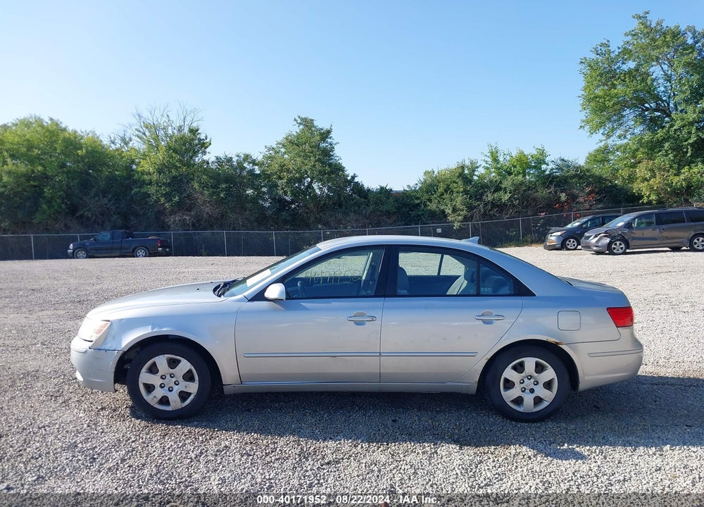 2009 HYUNDAI SONATA VIN: 5NPET46C99H447786