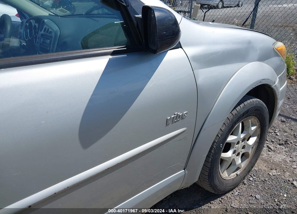 2003 PONTIAC VIBE VIN: 5Y2SM62833Z469473