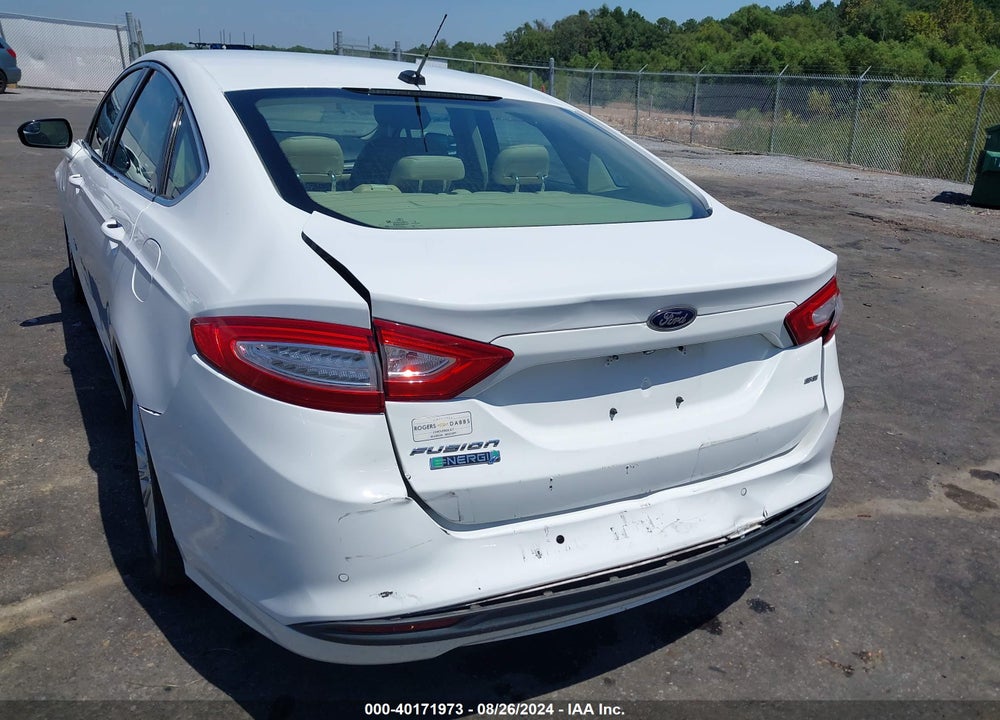 2016 FORD FUSION ENERGI SE LUXURY VIN: 3FA6P0PU8GR394460