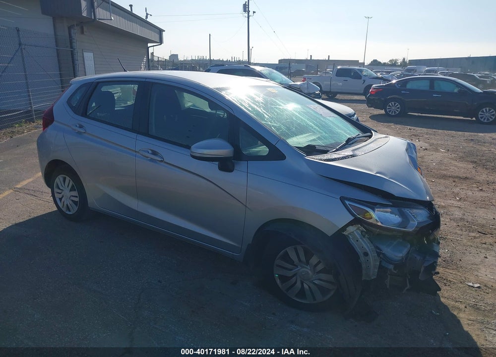 2015 HONDA FIT LX VIN: 3HGGK5H50FM720332