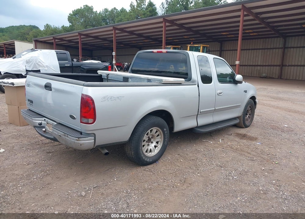 2002 FORD F-150 XL/XLT VIN: 1FTRX17282NB76560