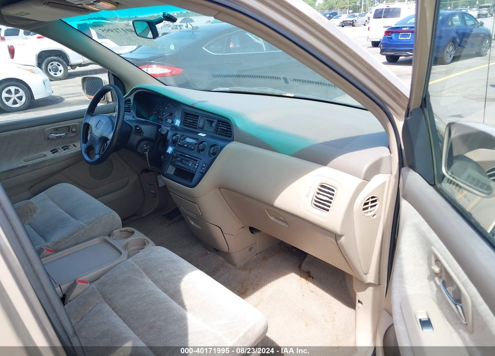 2000 HONDA ODYSSEY EX VIN: 2HKRL1860YH586968