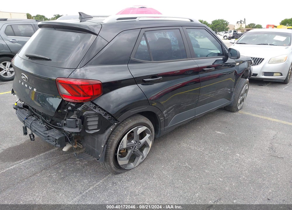 2021 HYUNDAI VENUE SEL VIN: KMHRC8A36MU115895